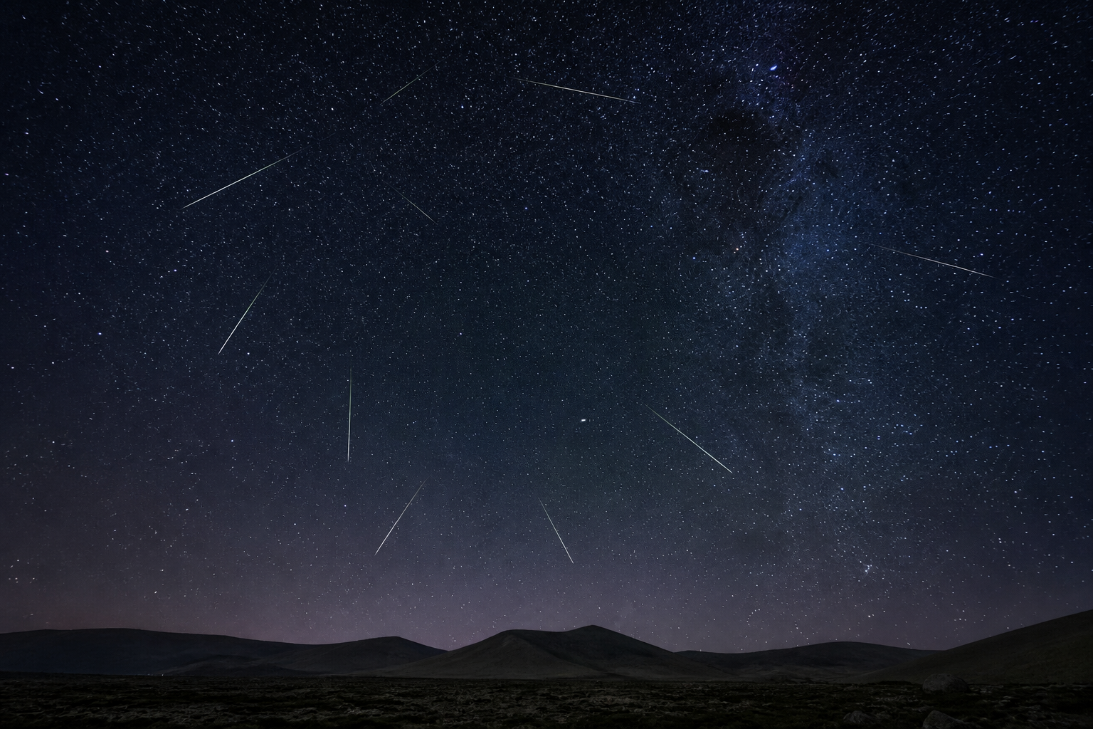 Illustrative wide-field view of Perseid meteors in a dark moonless sky
